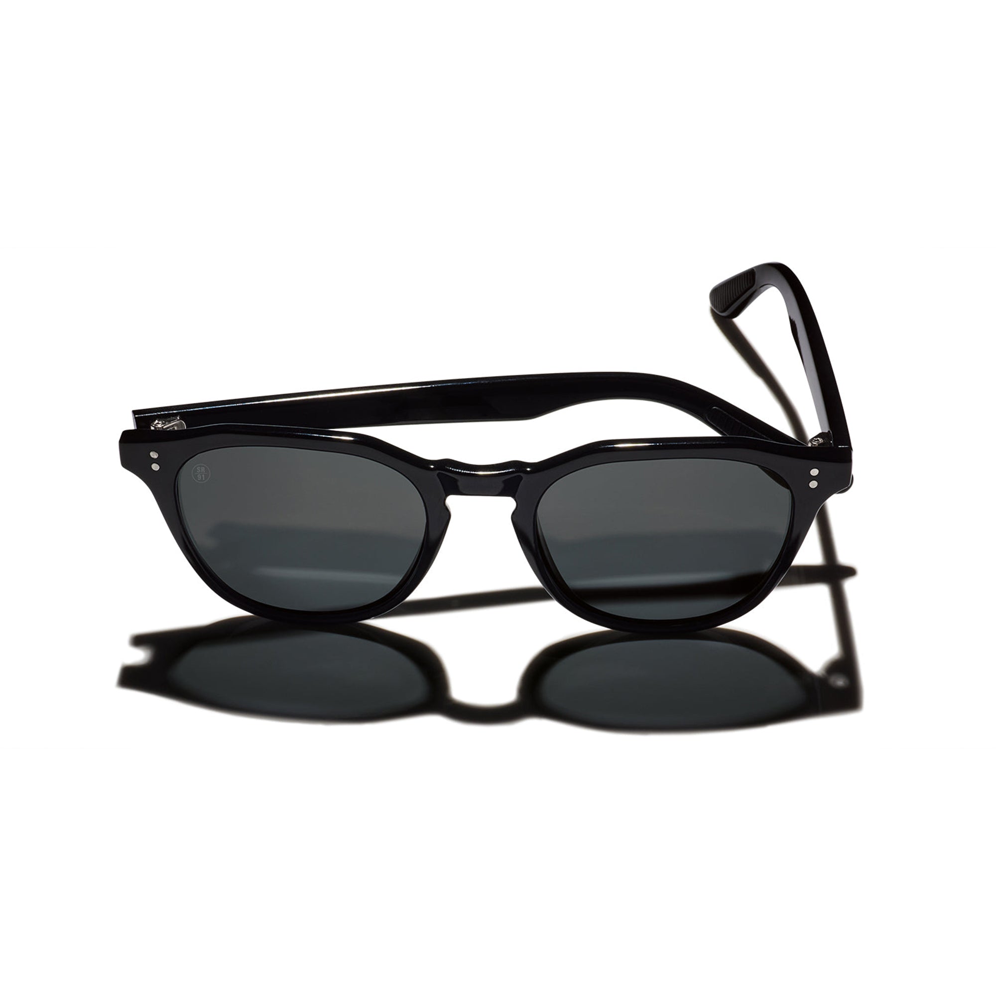 Kaenon - ke-non ケノン Ver.5.0 Pacifica Polarized Sunglasses - Gloss Black / Grey 12 – Kaenon